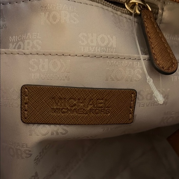 Michael Kors Chocolate Brown Shoulder Bag with Gold Accents - Picture 4 of 9